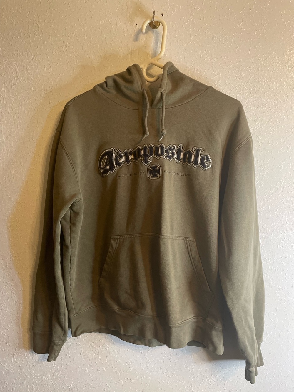Aeropostale Men’s Olive Green Hoodie